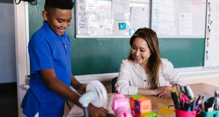 Anyone Can Navigate Student Loans Easily With This Advice