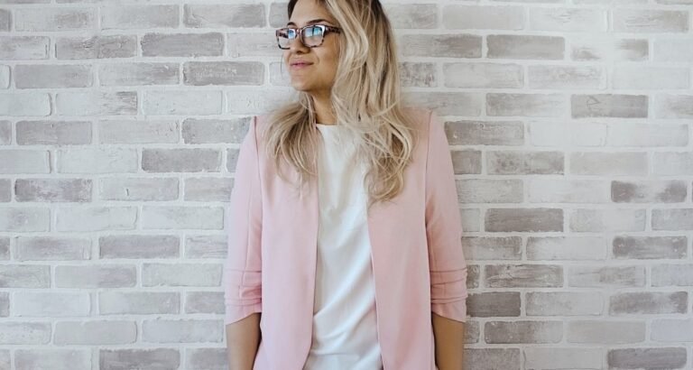 Today’s Top Clothing Choices For A Busy Woman